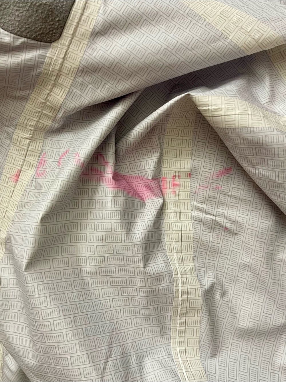 Like New Patagonia Women's lightweight Purple Rain Jacket - Picture 8 of 10